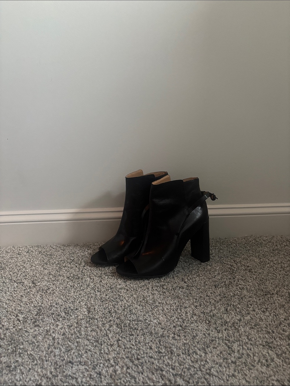 Banana Republic Black Peep-Toe Block Heel Ankle Booties
